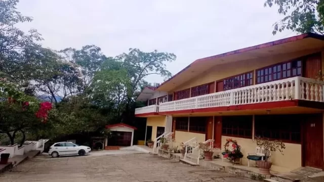 Hotel Sierra Bugambilias