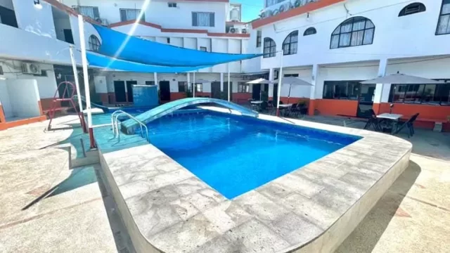 Hotel Moreno