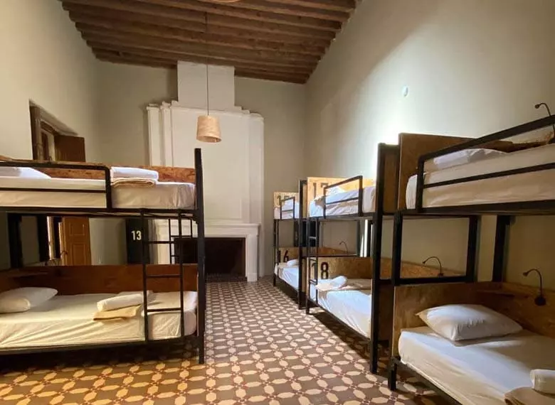 Iturbide 500 Hostal